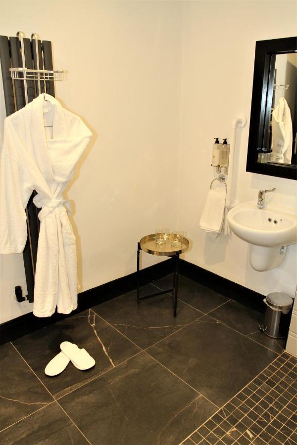The Lane - Boutique Residence Galway Bagian luar foto