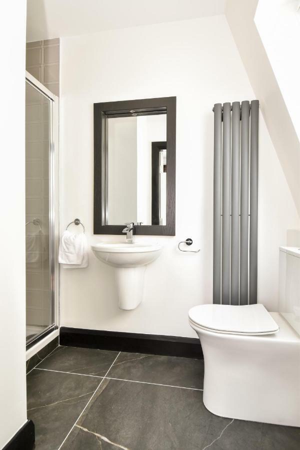 The Lane - Boutique Residence Galway Bagian luar foto